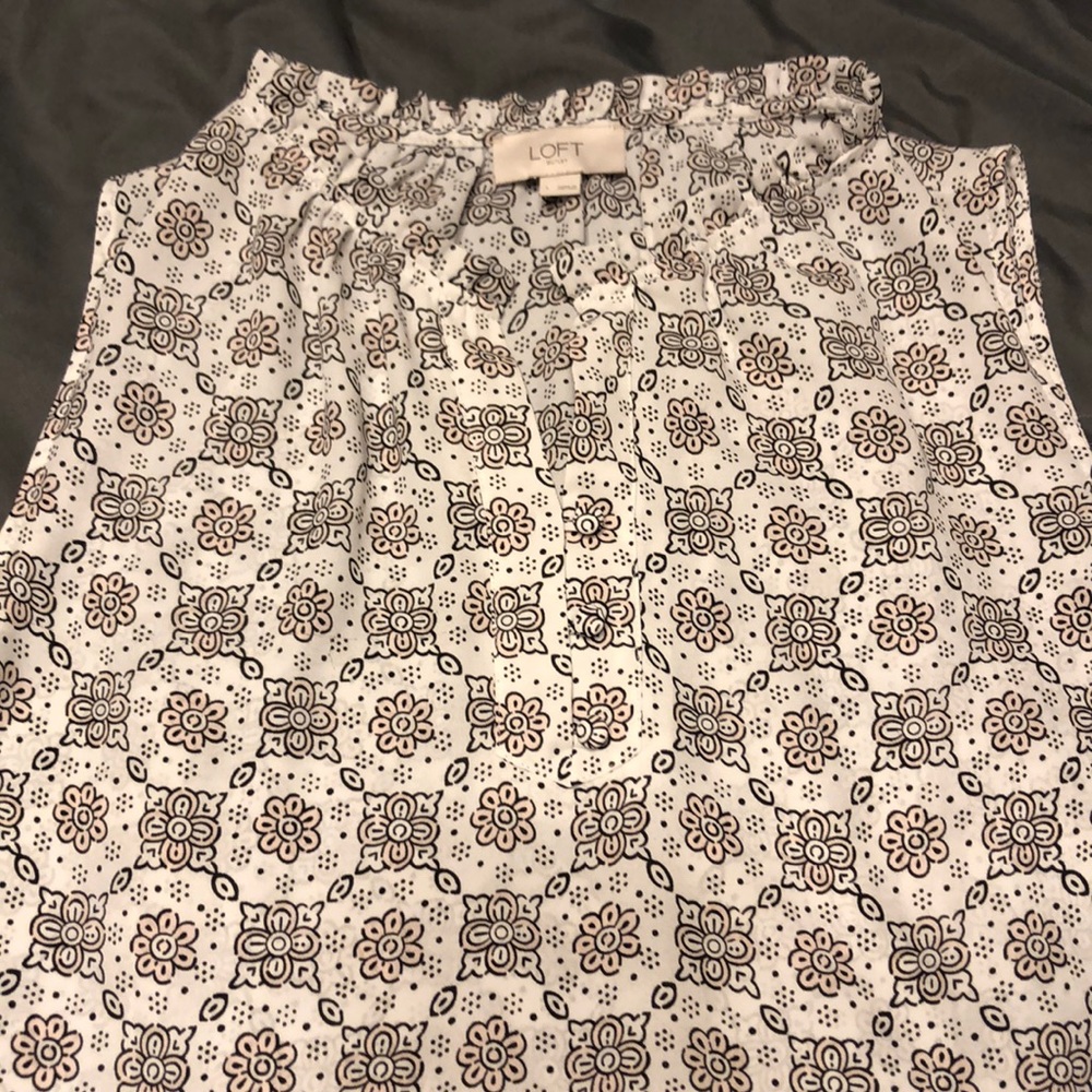 Loft sleeveless white with pink patterned blouse